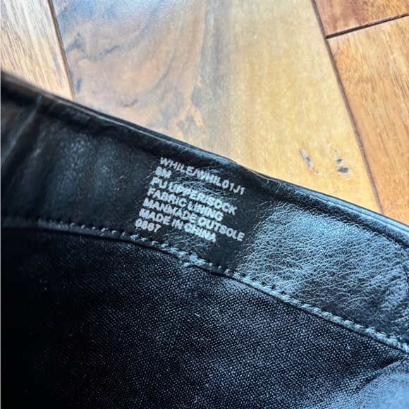 Steve Madden Boots - Picture 2 of 3